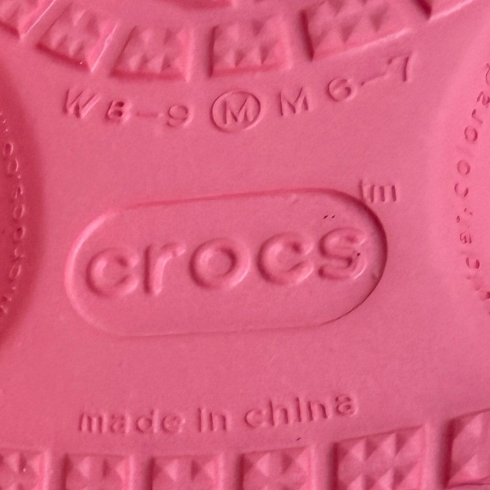 NEW Crocs Disney Mickey Mouse Clogs Women Size 8-9 Pink Pearl Slip On Shoes - Picture 3 of 10